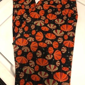LuLaRoe one size leggings